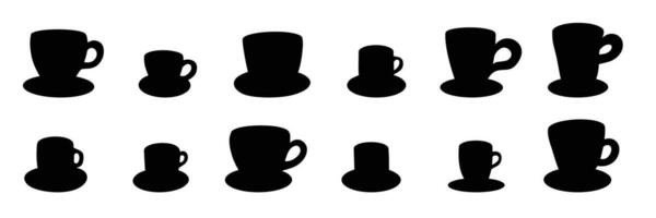 einstellen von Tasse Silhouette. Hand gezeichnet Tasse mit Soße wie Silhouette isoliert auf Weiß Hintergrund. Vektor Illustration