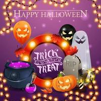 glückliches Halloween, helle lila Postkarte mit einem Geist, einem Steckfassungskürbis, Ballonen, einem Grabstein, einer Girlande, einem Hexenkessel und einem Trank. vektor