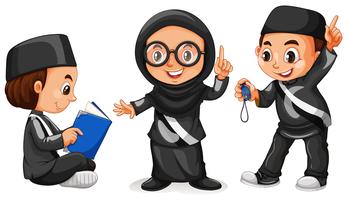 Drei muslimische Kinder im schwarzen Kostüm vektor