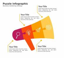 Puzzle Infografiken verbunden zu Marketing. 4 Schritte mit Megaphon gestalten vektor