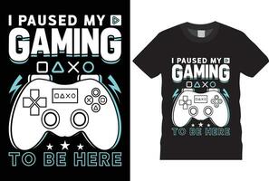 spel på, spel illustration gaming t-shirt design mall. vektor spel tshirt med hörlurar, gaming vektor, gamepad, typografi. redo för skriva ut i t skjorta.