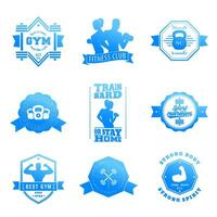 Fitness, Fitnessstudio Vektor Logos, Embleme, Abzeichen mit Langhanteln, Hanteln, Sportler und Bodybuilder, Blau Über Weiß
