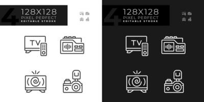 2d Pixel perfekt einfach Sammlung von dunkel und Licht Symbole Darstellen Journalismus, editierbar dünn linear Illustration. vektor