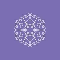abstrakt Weiß und lila Blumen- Mandala Logo. geeignet zum elegant und Luxus Zier Symbol vektor