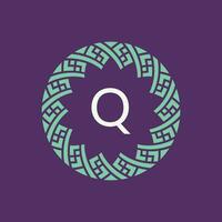 första brev q dekorativ emblem ram cirkel mönster logotyp vektor