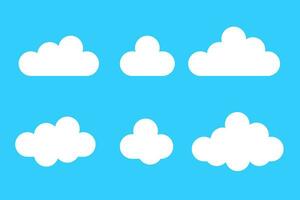 uppsättning av moln ikoner i tecknad serie platt stil isolerat på blå bakgrund. vektor design element väder.