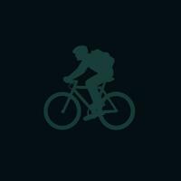 grön cyklist silhuett på mörk bakgrund. ryttare pedaler cykel snabbt, fokuserade på de väg ett huvud. vektor