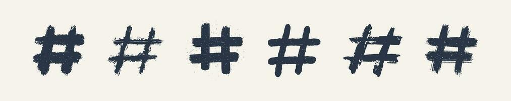 Hashtags, Vektor Tinte gemalt Etikett Symbole auf Weiß Hintergrund. Hand gezeichnet Vektor Illustration