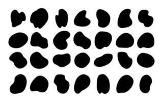 handgemalt schwarz runden abstrakt organisch Blots von irregulär Form. Flüssigkeit Formen zum Dekorationen. Vektor Illustration.