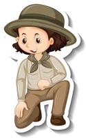 eine Aufklebervorlage mit einem Mädchen in Safari-Outfit-Cartoon-Figur vektor