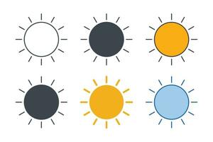 Sol ikon samling med annorlunda stilar. Sol ljusstyrka ikon symbol vektor illustration isolerat på vit bakgrund