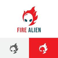 Feuer Flamme Alien Kopf Weltraumtechnologie Spiel Logo vektor