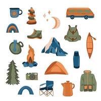 uppsättning handritade element relaterade till resor, vandring eller camping vektor