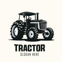 Silhouette von ein Traktor Illustration Vektor mit schwarz alt Traktor auf Weiß Hintergrund