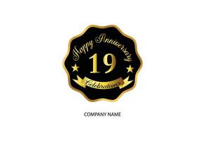 19 årsdag firande logotyp med handstil gyllene Färg elegant design vektor