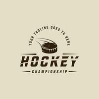 Eis Eishockey Puck Logo Jahrgang Vektor Illustration Vorlage Symbol Grafik Design. Winter Sport Verein Zeichen oder Symbol zum Turnier oder Hemd drucken Briefmarke mit Typografie Stil