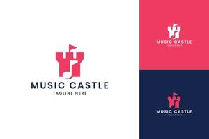 Musikschloss Negativraum-Logo-Design vektor