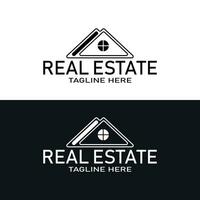 minimal verklig egendom svart och vit hus logotyper. verklig egendom utveckling företag logotyp. vektor