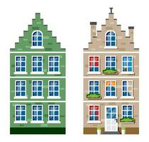 Wohn Haus Symbol im Niederländisch Stil. Amsterdam alt Gebäude isoliert auf Weiß. historisch Fassade mit Fenster, Tür, Blumen und Vorhänge. die Architektur von Niederlande. Karikatur eben Vektor Illustration