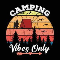 Camping Zitat Jahrgang Prämie T-Shirt Design Illustrator vektor