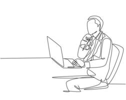 en kontinuerlig linje ritning av unga chef fokus tänka och hålla hakan med händerna medan han sitter framför datorn. affärsidé koncept enkel linje rita design vektor illustration