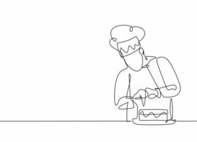 einzelne durchgehende Strichzeichnung eines jungen männlichen Kochs, der Geburtstagskuchen mit Schlagsahne in der Restaurantküche dekoriert. Bäckerei Essen Konzept eine Strichzeichnung Design Vektor Minimalismus Illustration