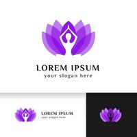 yoga logotyp design lager i överlägg färgstil. mänsklig meditation i lotusblomma vektorillustration vektor