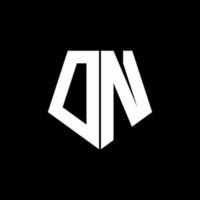 DN-Logo-Monogramm mit Fünfeck-Form-Design-Vorlage vektor