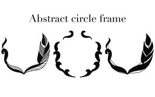 svart cirkel ram uppsättning. krans ringa gräns. isolerat med transparent bakgrund vektor