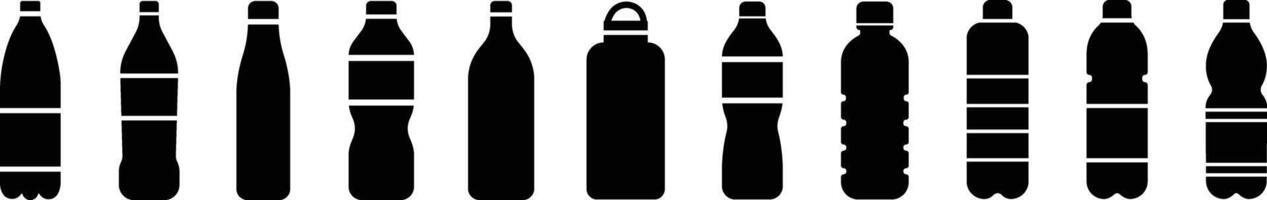Plastik Flasche Symbol im eben Stil Satz. isoliert auf Design Plastik Wasser Flasche. Sammlung zum ein Container Wasser Flasche Zeichen Vektor zum Apps und Webseite