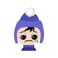 bebis med gråt och tårar känslor, ledsen ansikte, depressiva ögon i blå hatt med pompom. unge med melankoliskt uttryck i höst- eller vinterhuvudbonad vektor