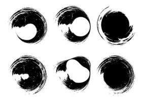 uppsättning av svart och vit stänk, uppsättning av svart och vit borsta stroke runda cirkel, uppsättning av svart och vit fläckar, uppsättning av svart och vit vektor klottra runda cirkel ikoner ram borsta stroke vektor