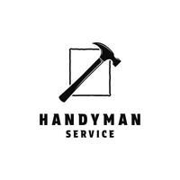 Heimwerker Bedienung Logo Design Konzept mit Hammer Symbol vektor