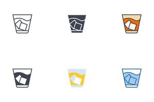 Whiskey Glas Symbole mit anders Stile. Glas von Whiskey Symbol Vektor Illustration isoliert auf Weiß Hintergrund