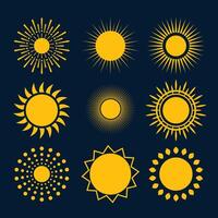 uppsättning av solig full Sol med annorlunda strålar stil vektor