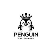 pingvin logotyp bär en krona. pingvin tecknad serie djur- karaktär logotyp vektor