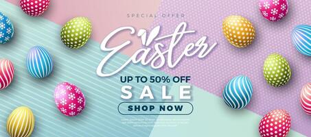 Ostern Verkauf Illustration mit bunt gemalt Ei auf Pastell- Farbe Hintergrund. Vektor Ostern Urlaub Design Vorlage zum Coupon, Netz Banner, Gutschein oder Werbung Poster.