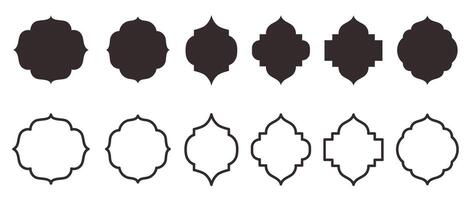 Sammlung von traditionell islamisch Fenster Formen. einstellen von Moschee Muslim Frames im Silhouette und Umriss. vektor