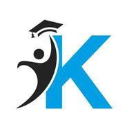 utbildning logotyp på brev k med gradering hatt ikon. gradering symbol vektor