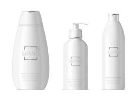 realistisk kosmetisk flaskor. schampo och fuktkräm förpackning, vit plast flaskor packa, 3d skönhet bad Tillbehör. kosmetika för renlighet vektor isolerat uppsättning