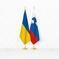 ukraina och slovenien flaggor på flagga stå, illustration för diplomati och Övrig möte mellan ukraina och slovenien. vektor