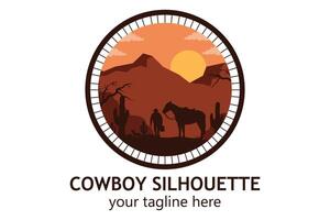 Logo Landschaft Silhouette von Cowboy Reiten beim Pferd Vorlage einfach Konzept Jahrgang Design vektor