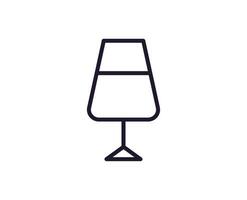 alkohol linje ikon på vit bakgrund vektor