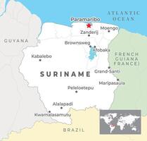 suriname politisch Karte mit Hauptstadt Paramaribo, die meisten wichtig Städte mit National Grenzen vektor