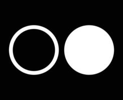 Kreis Gliederung Schlaganfall und Kreis gestalten Weiß Symbol Illustration mit schwarz Hintergrund vektor
