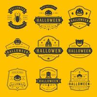 Lycklig halloween etiketter ett märken design uppsättning. vektor