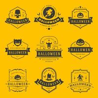 Lycklig halloween etiketter ett märken design uppsättning. vektor