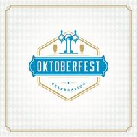 Oktoberfest Feier mit traditionell Bier Emblem vektor