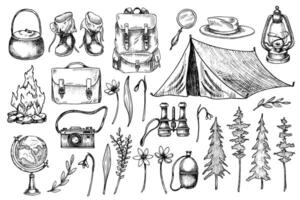 camping uppsättning. linjär illustration av vandring Utrustning i översikt stil målad förbi svart bläck på isolerat bakgrund. teckning av tält och bål. svartvit etsning av äventyr element vektor