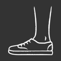 Trainer Kreidesymbol. Frauen und Männer stilvolles Schuhdesign für Sporttraining. lässige Unisex-Sneaker, moderne bequeme Tennisschuhe. männliche und weibliche Mode. isolierte vektortafelillustration vektor